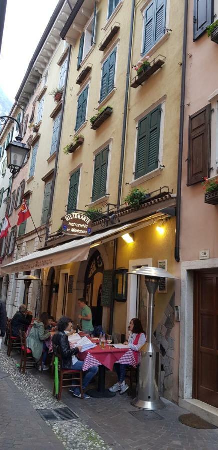 Albergo La Montanara Riva del Garda Luaran gambar